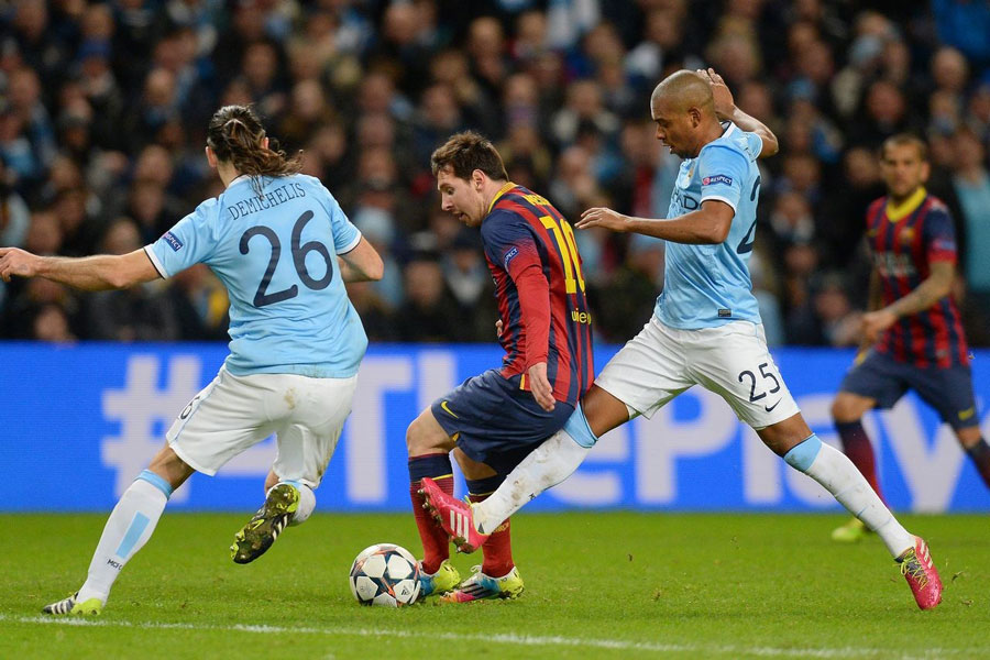 约基奇生涯第13次砍下35+15+10，追平大O并列历史第一（约基奇第13次轰出35+15+10，追平奥斯卡·罗伯特森并列历史第一）