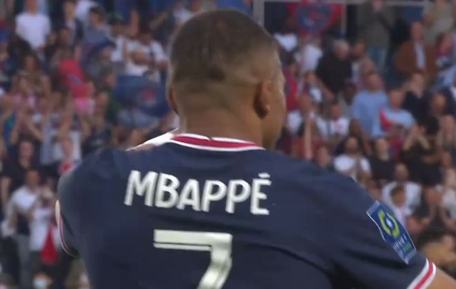 西甲：皇马客场2-2战平比利亚雷亚尔